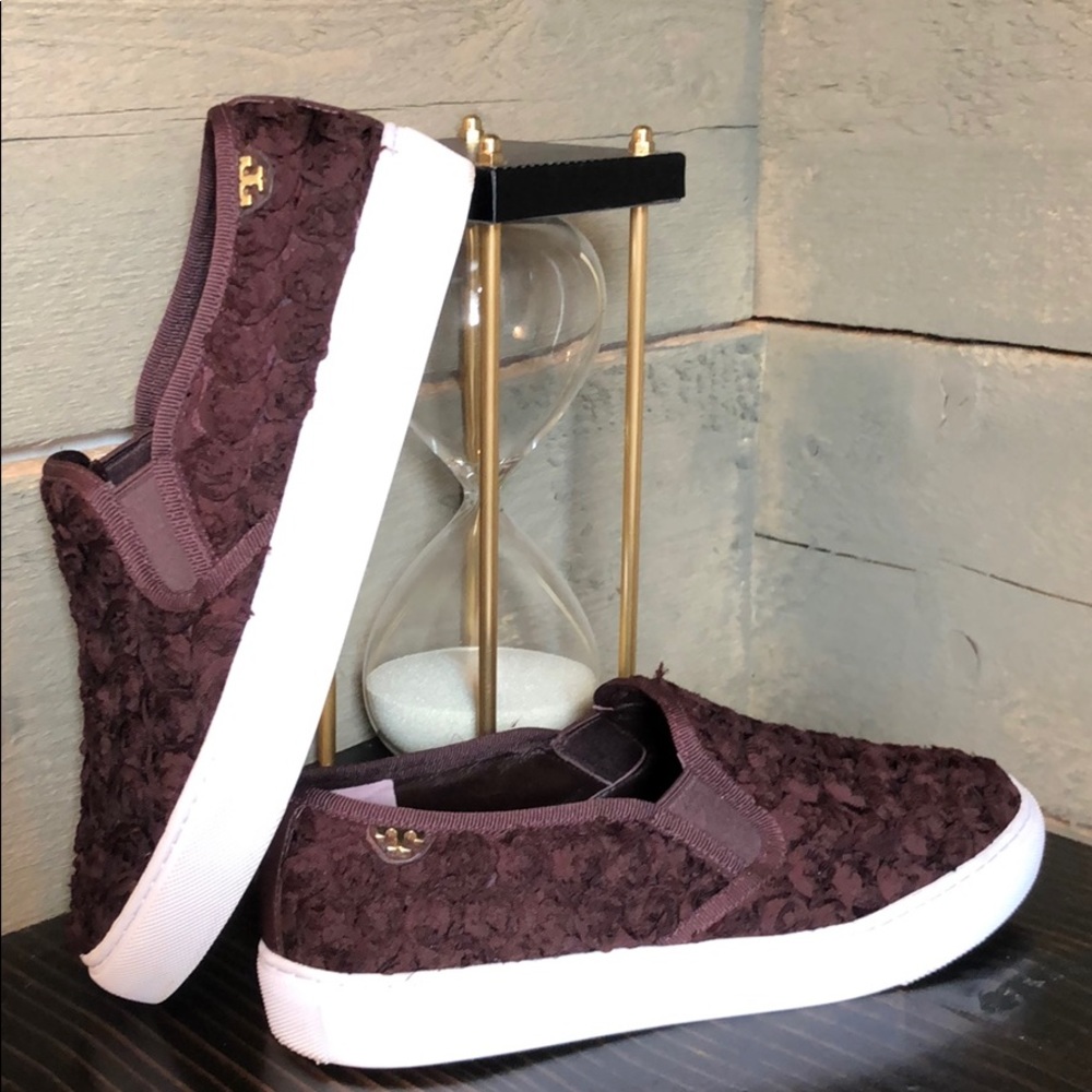 Tory Burch Rosette slip on sneakers